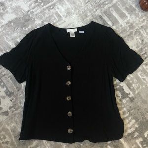 urban romantics button up top